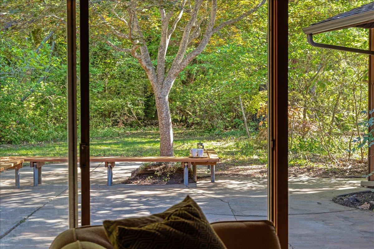 Detail Gallery Image 21 of 89 For 230 Isbel Dr, Santa Cruz,  CA 95060 - 4 Beds | 3/1 Baths