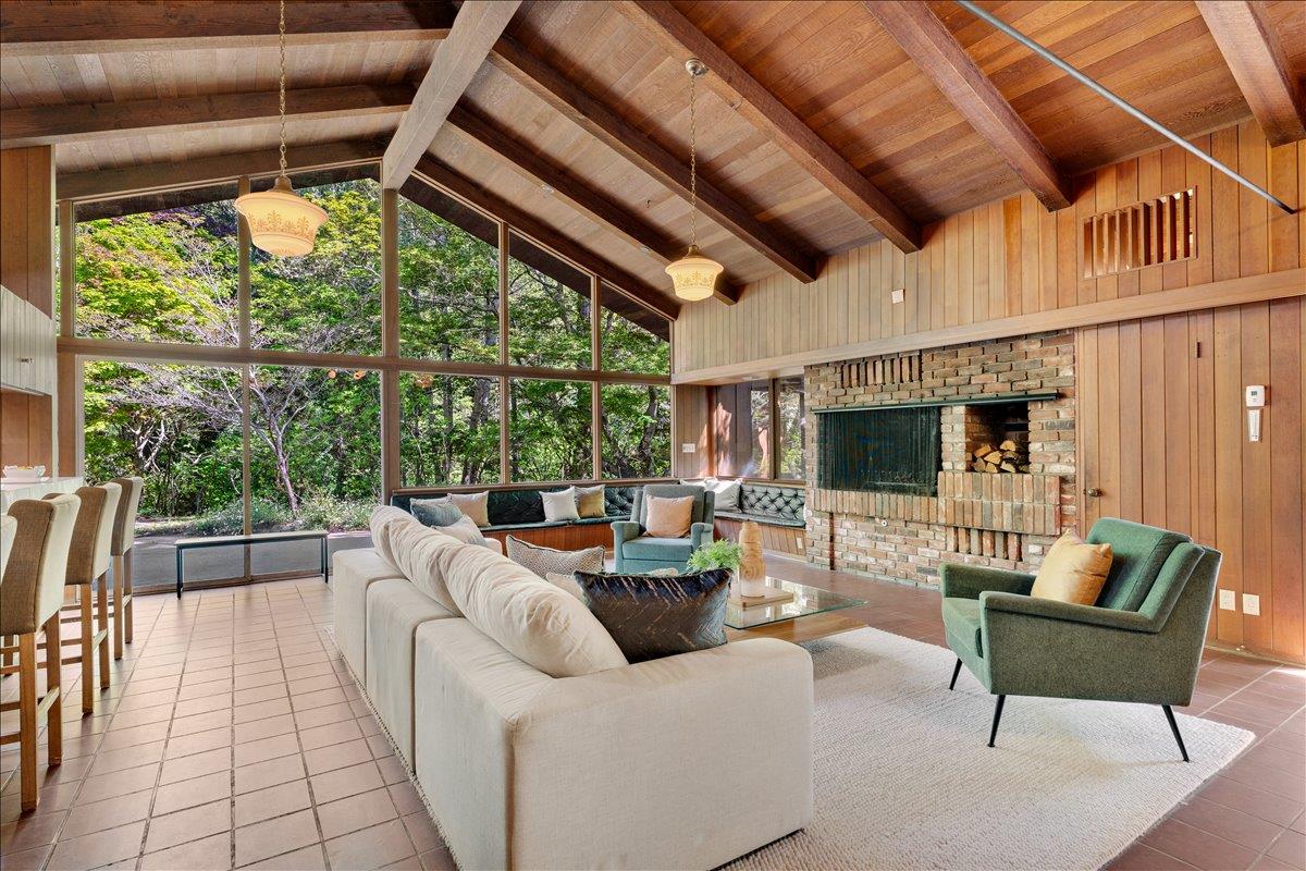 Detail Gallery Image 29 of 89 For 230 Isbel Dr, Santa Cruz,  CA 95060 - 4 Beds | 3/1 Baths