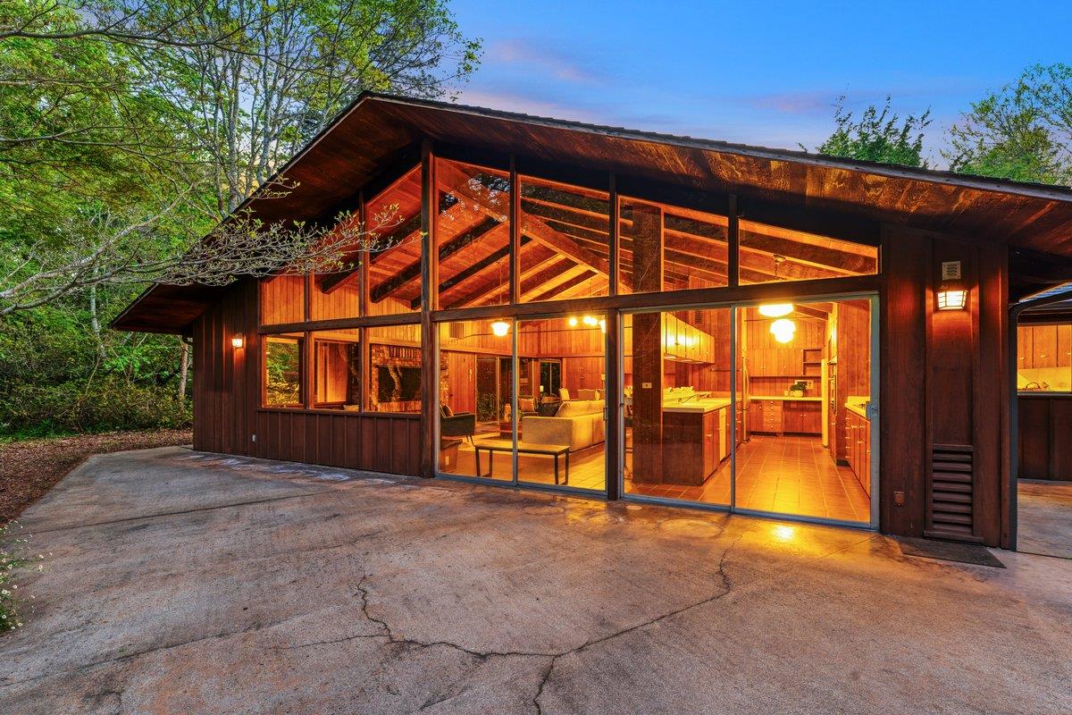 Detail Gallery Image 3 of 89 For 230 Isbel Dr, Santa Cruz,  CA 95060 - 4 Beds | 3/1 Baths