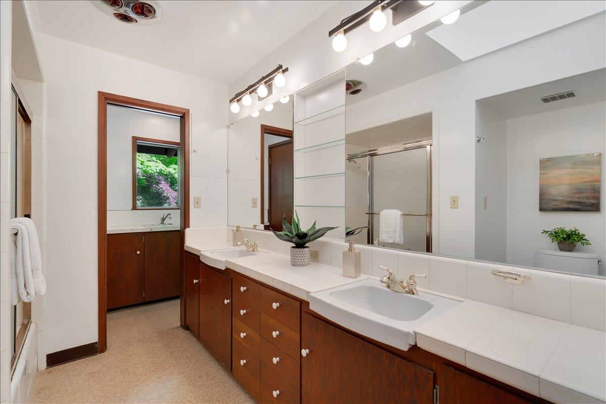 Detail Gallery Image 49 of 89 For 230 Isbel Dr, Santa Cruz,  CA 95060 - 4 Beds | 3/1 Baths