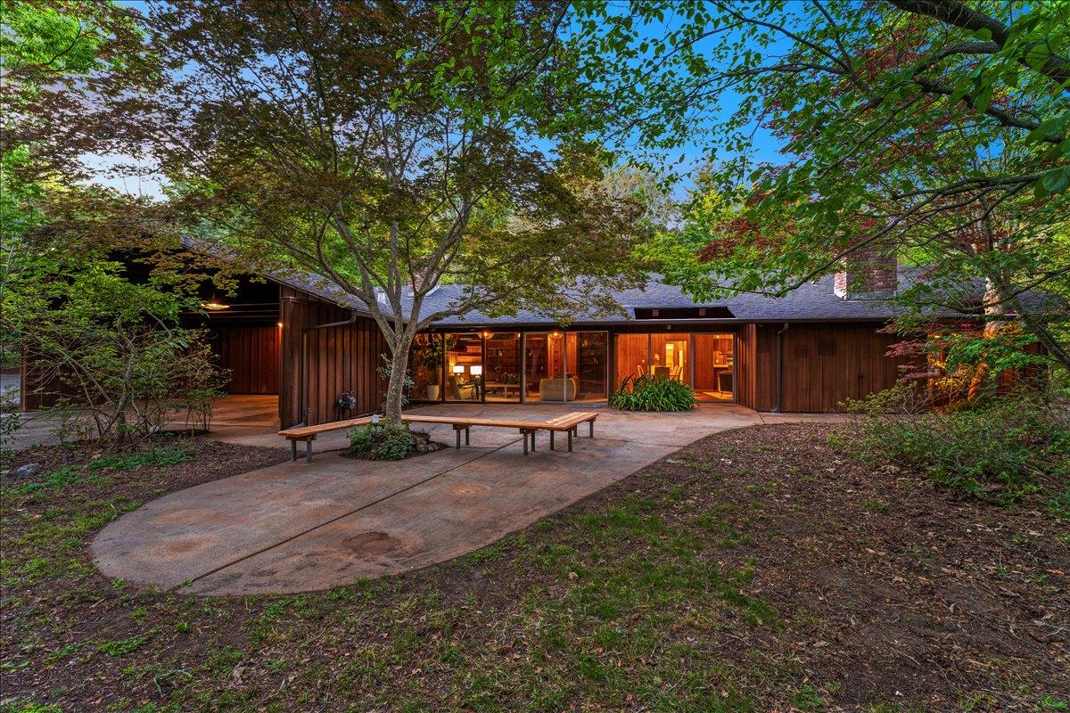 Detail Gallery Image 5 of 89 For 230 Isbel Dr, Santa Cruz,  CA 95060 - 4 Beds | 3/1 Baths