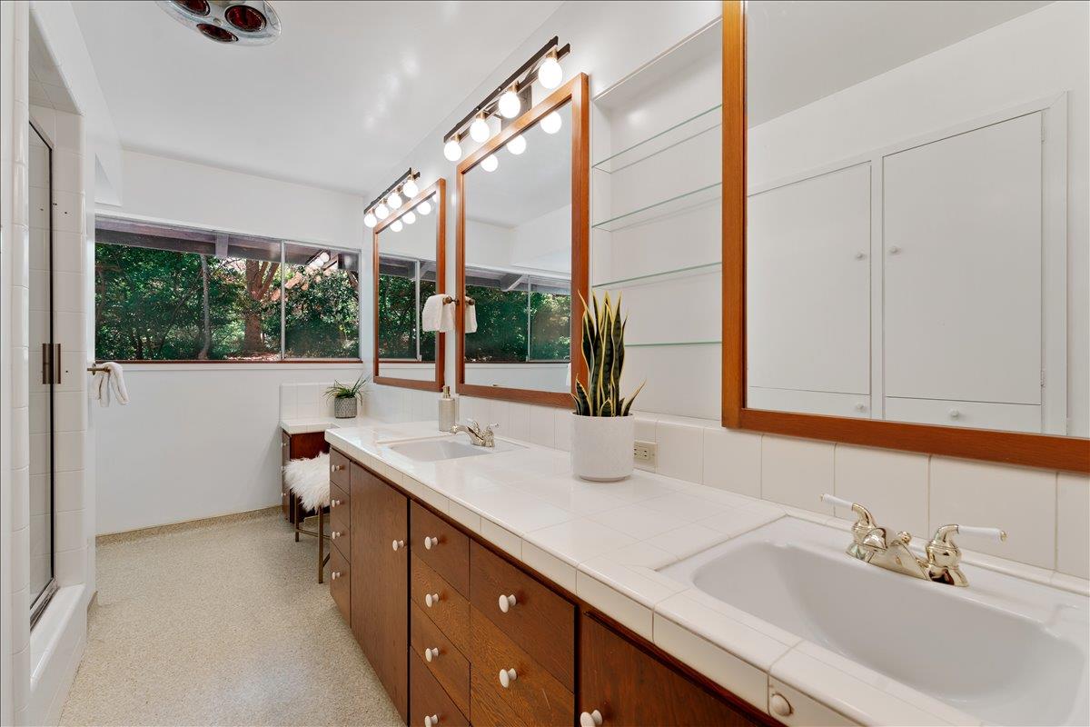 Detail Gallery Image 55 of 89 For 230 Isbel Dr, Santa Cruz,  CA 95060 - 4 Beds | 3/1 Baths