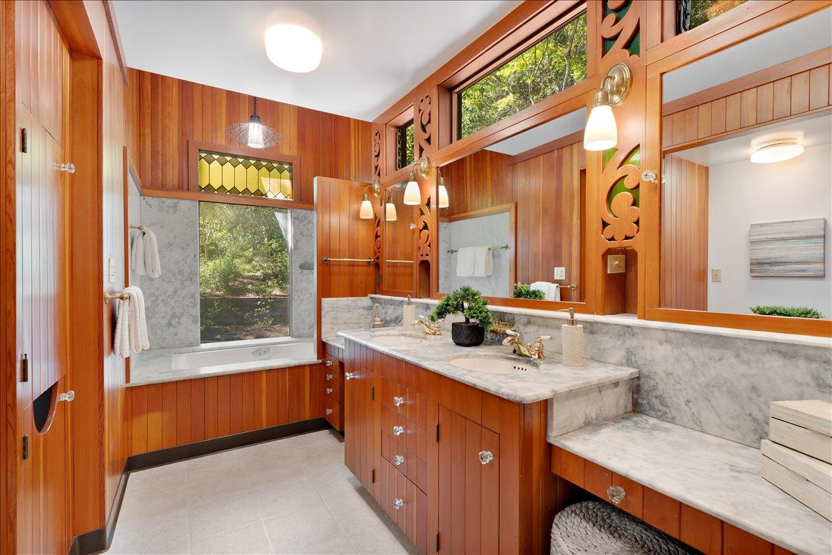 Detail Gallery Image 63 of 89 For 230 Isbel Dr, Santa Cruz,  CA 95060 - 4 Beds | 3/1 Baths