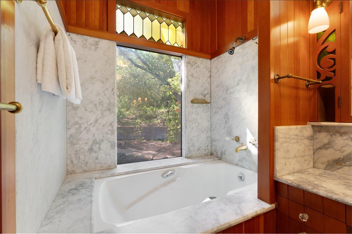 Detail Gallery Image 64 of 89 For 230 Isbel Dr, Santa Cruz,  CA 95060 - 4 Beds | 3/1 Baths