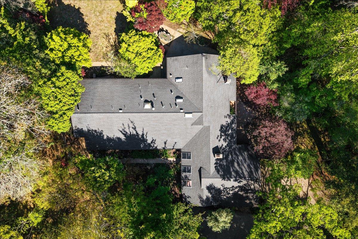 Detail Gallery Image 81 of 89 For 230 Isbel Dr, Santa Cruz,  CA 95060 - 4 Beds | 3/1 Baths