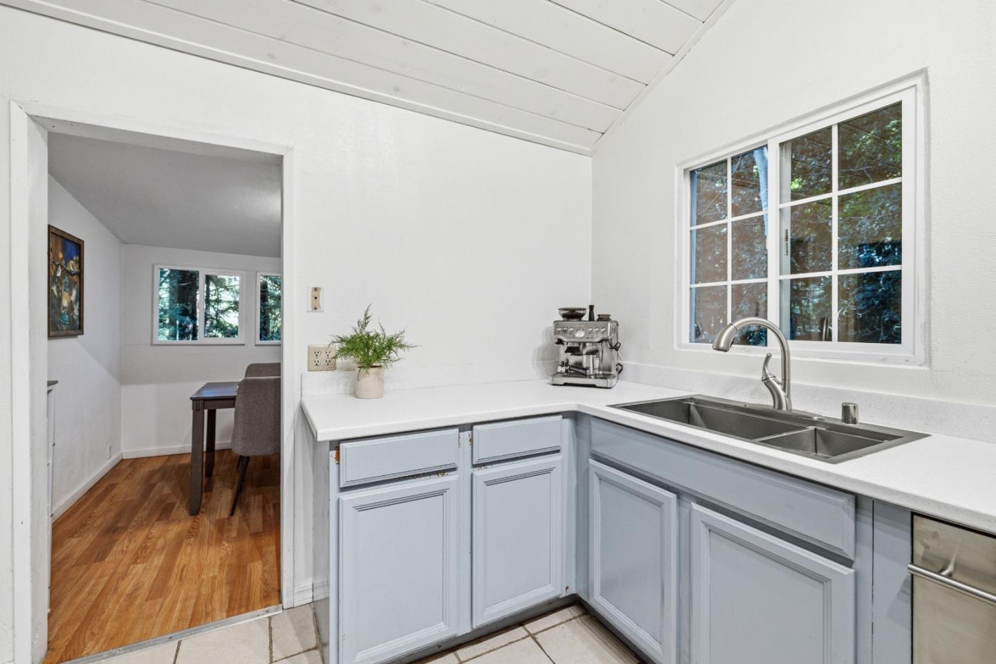 Detail Gallery Image 8 of 45 For 320 Fireside Rd, Boulder Creek,  CA 95006 - 3 Beds | 1 Baths