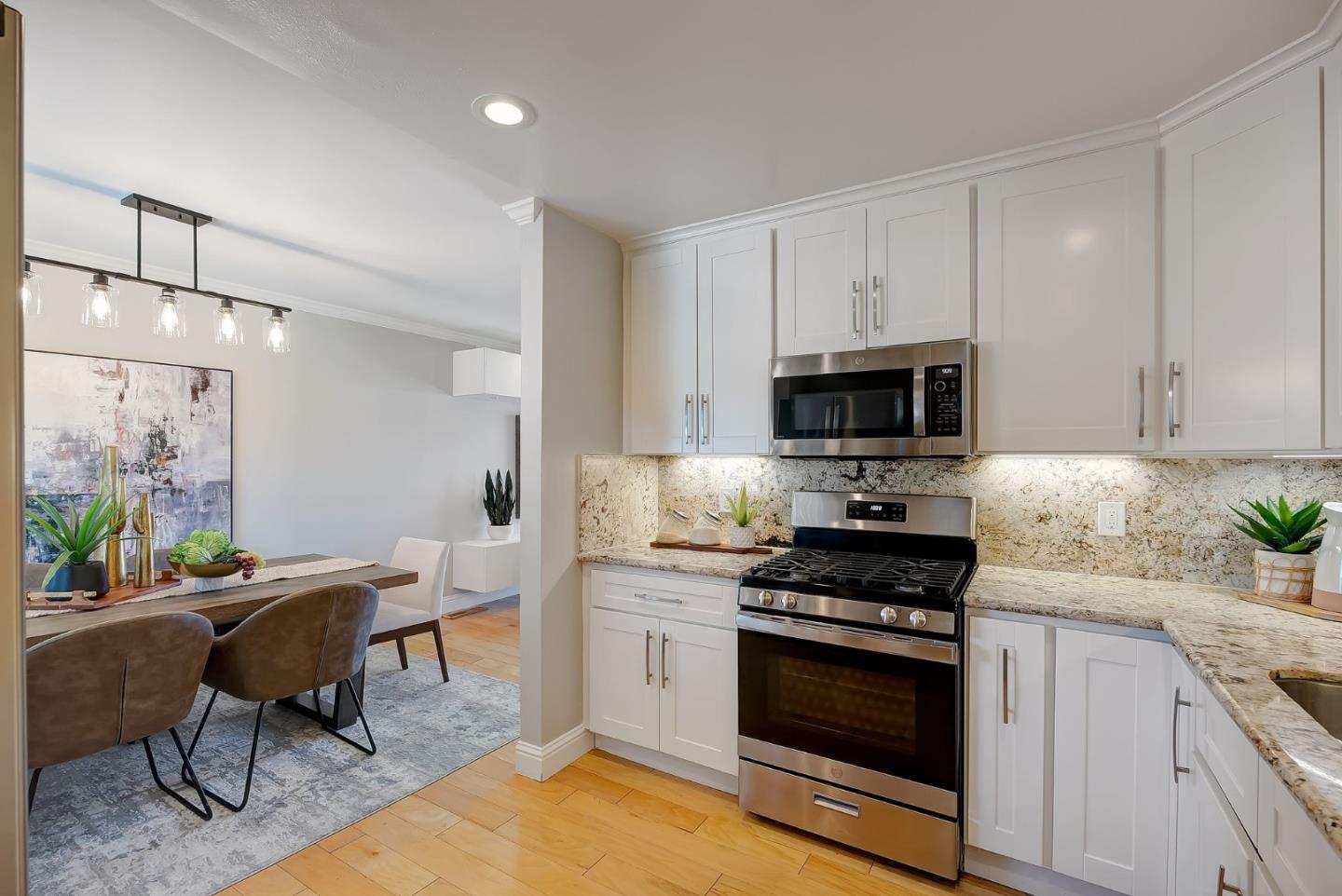 Detail Gallery Image 10 of 38 For 3908 W Campbell Ave, Campbell,  CA 95008 - 5 Beds | 2 Baths