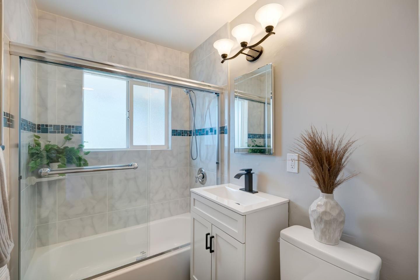 Detail Gallery Image 13 of 38 For 3908 W Campbell Ave, Campbell,  CA 95008 - 5 Beds | 2 Baths