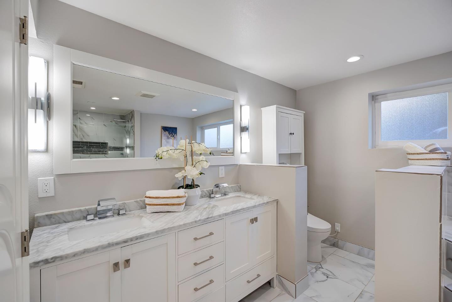 Detail Gallery Image 26 of 38 For 3908 W Campbell Ave, Campbell,  CA 95008 - 5 Beds | 2 Baths