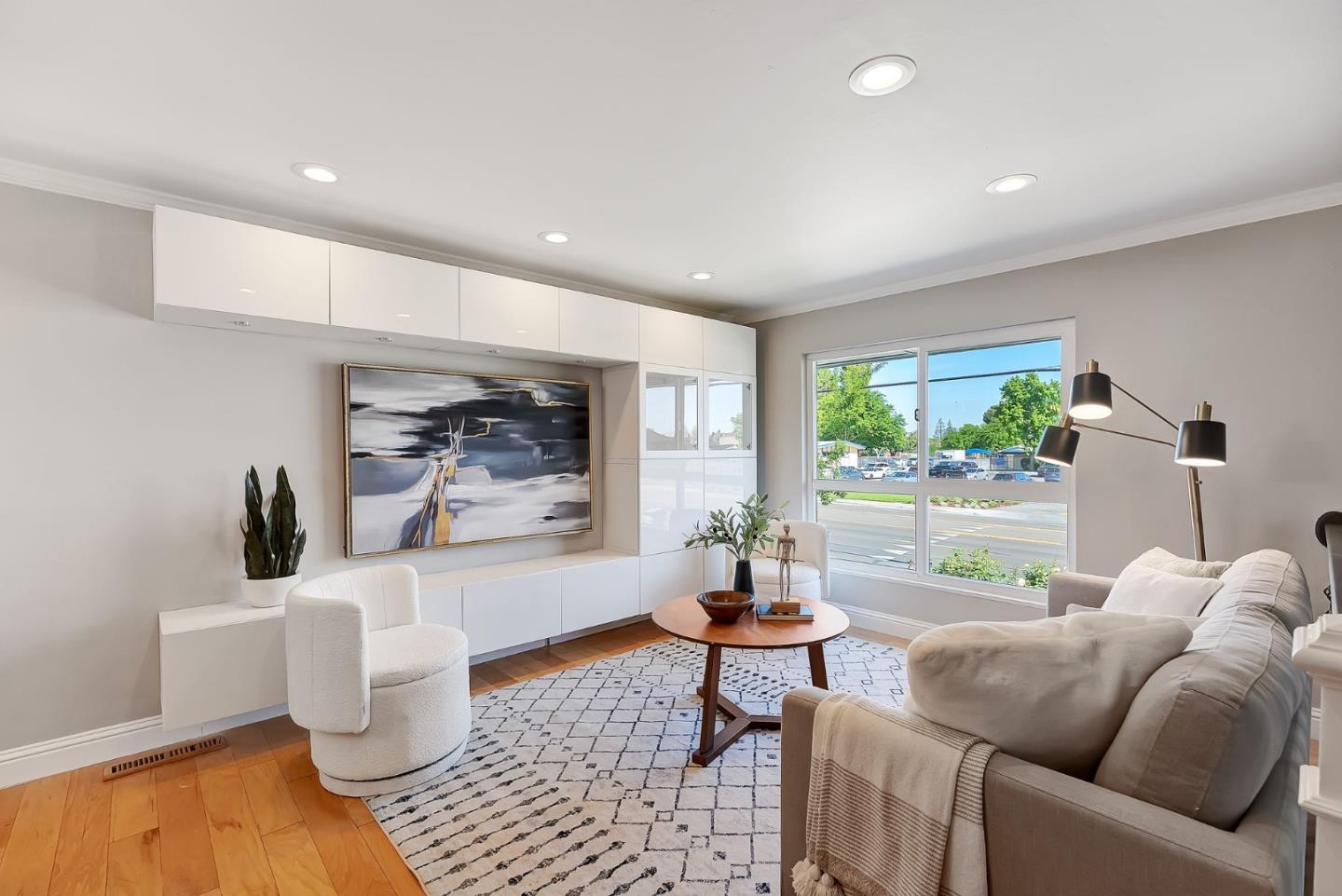 Detail Gallery Image 3 of 38 For 3908 W Campbell Ave, Campbell,  CA 95008 - 5 Beds | 2 Baths