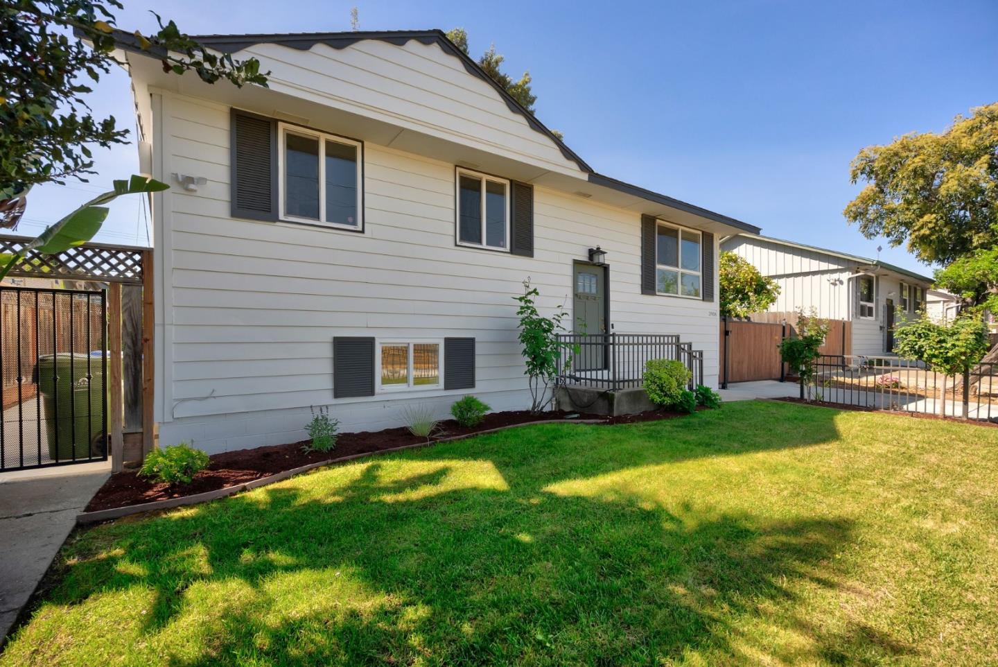 Detail Gallery Image 38 of 38 For 3908 W Campbell Ave, Campbell,  CA 95008 - 5 Beds | 2 Baths