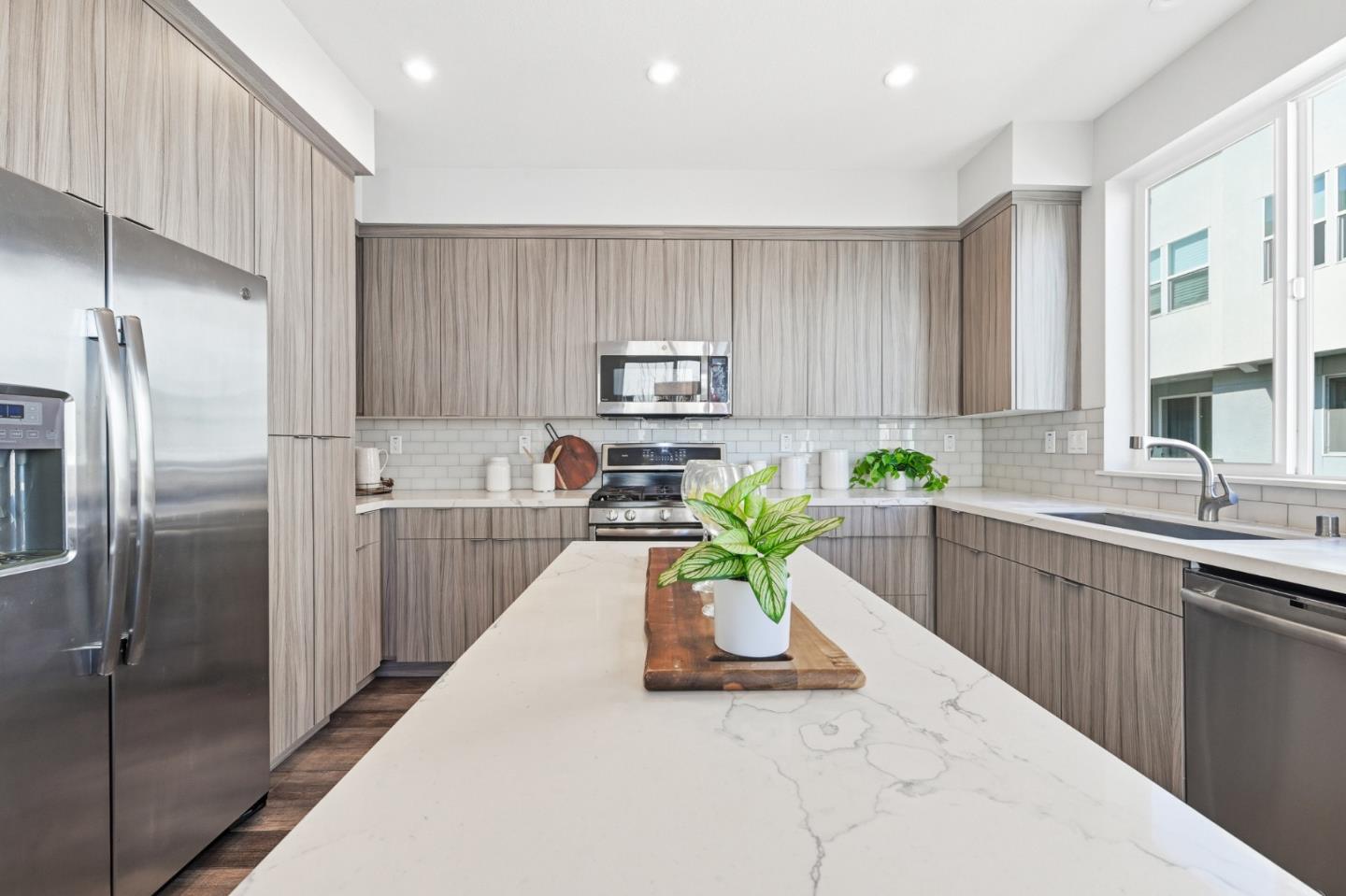 416 SANTO DOMINGO TER, SUNNYVALE, CA 94085  Photo 13