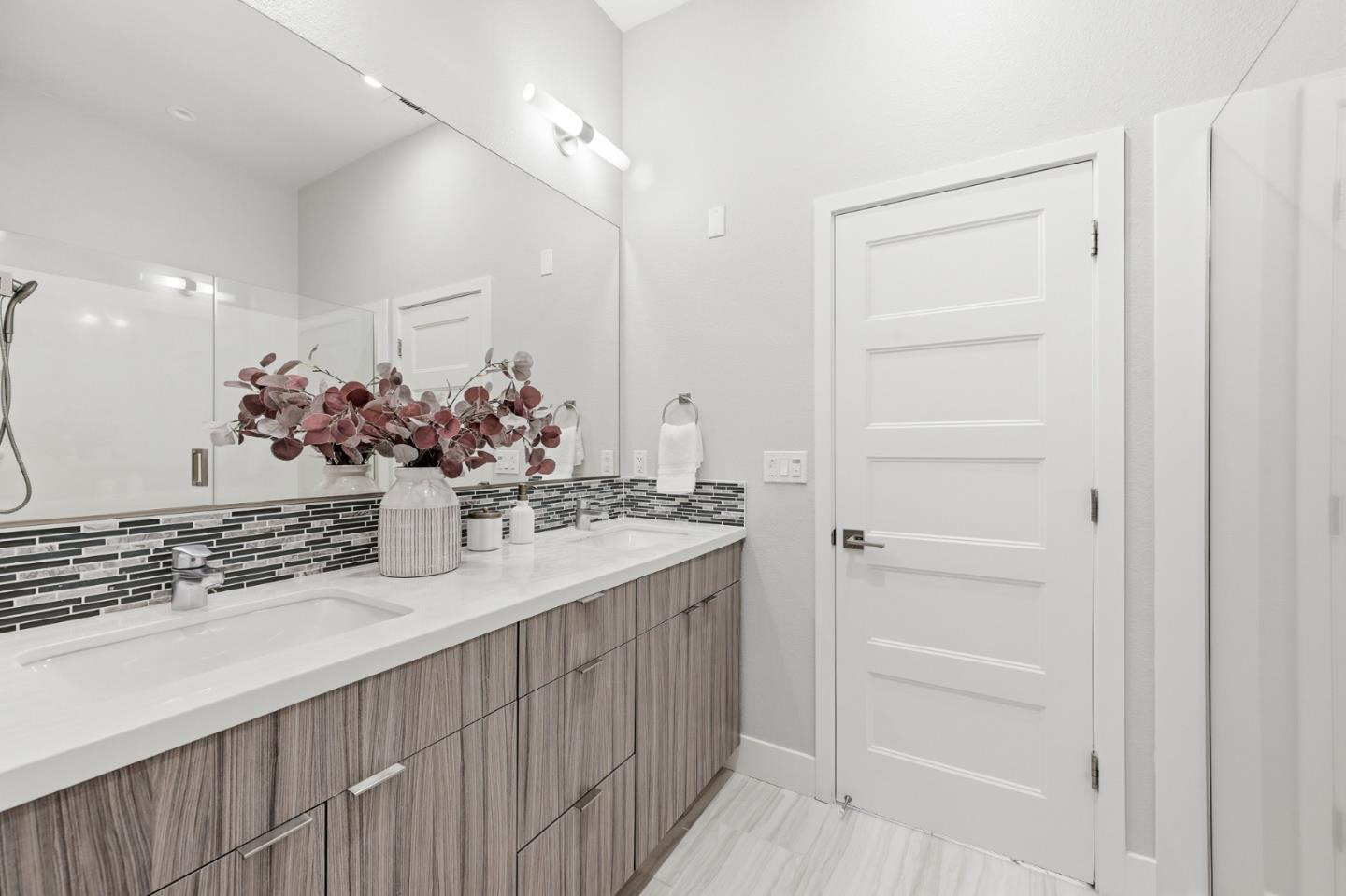 Photo #32: ML82042092 Listing: Photo #32