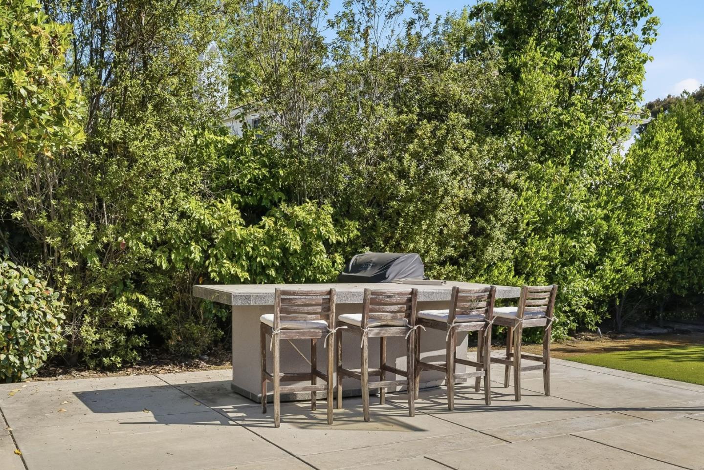 Detail Gallery Image 36 of 41 For 170 Levin Ave, Mountain View,  CA 94040 - 4 Beds | 3/1 Baths