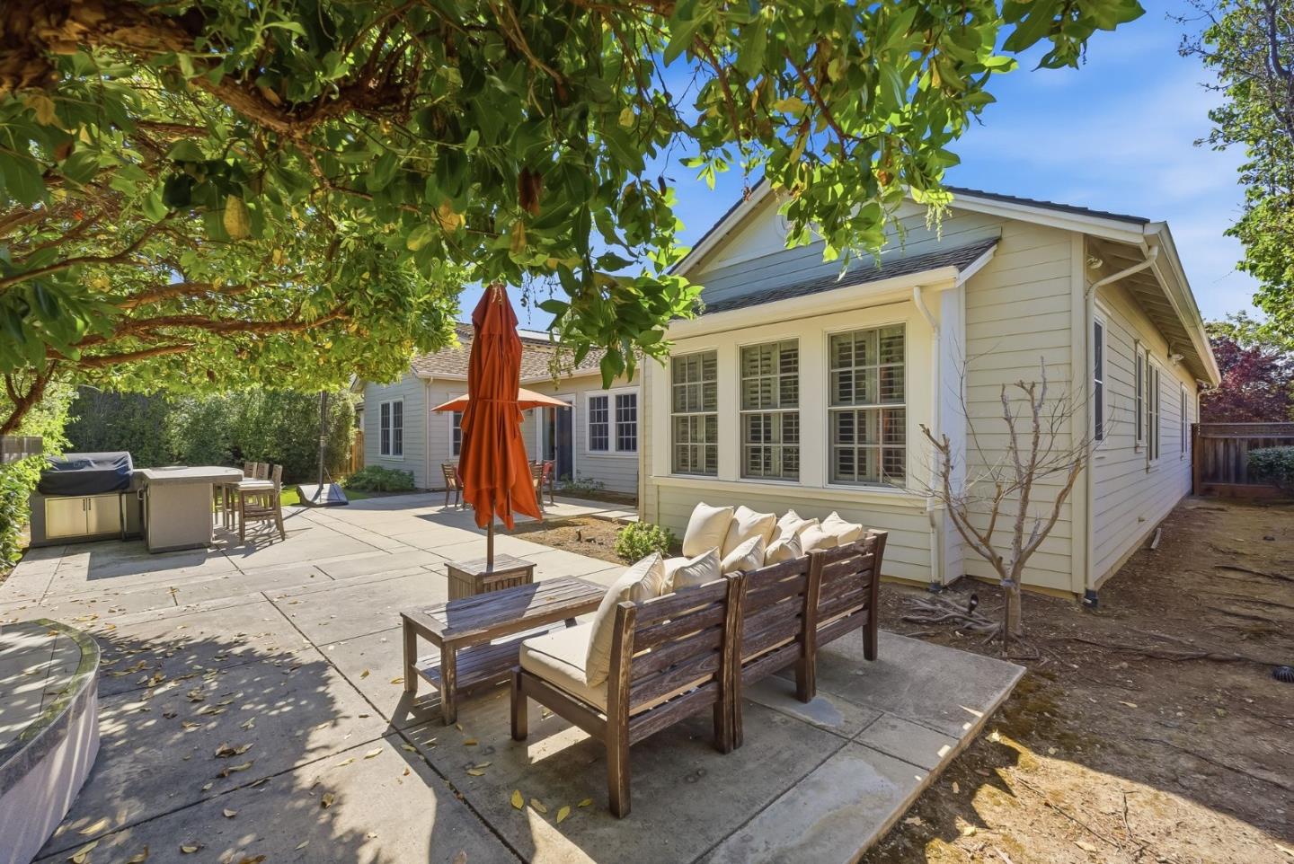 Detail Gallery Image 38 of 41 For 170 Levin Ave, Mountain View,  CA 94040 - 4 Beds | 3/1 Baths