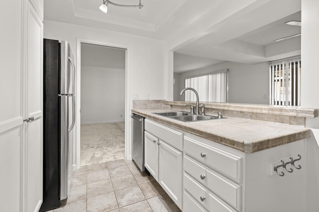 Detail Gallery Image 12 of 30 For 5148 Cribari Pl, San Jose,  CA 95135 - 2 Beds | 2 Baths