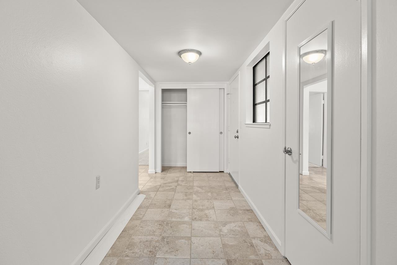 Detail Gallery Image 4 of 30 For 5148 Cribari Pl, San Jose,  CA 95135 - 2 Beds | 2 Baths