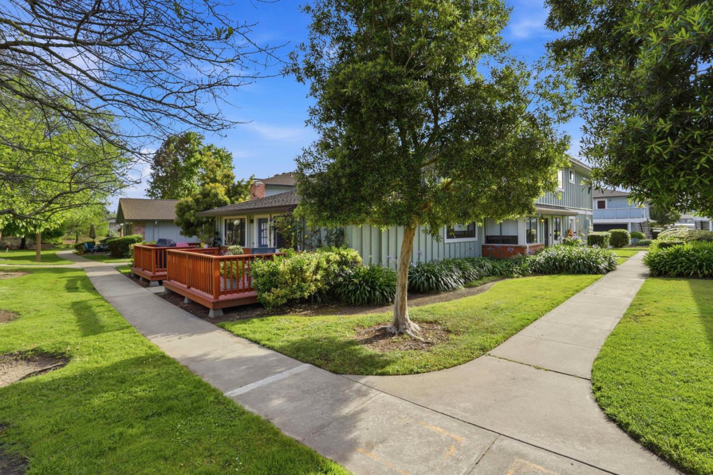 Detail Gallery Image 27 of 32 For 922 Ponselle Ln #1,  Capitola,  CA 95010 - 2 Beds | 1 Baths