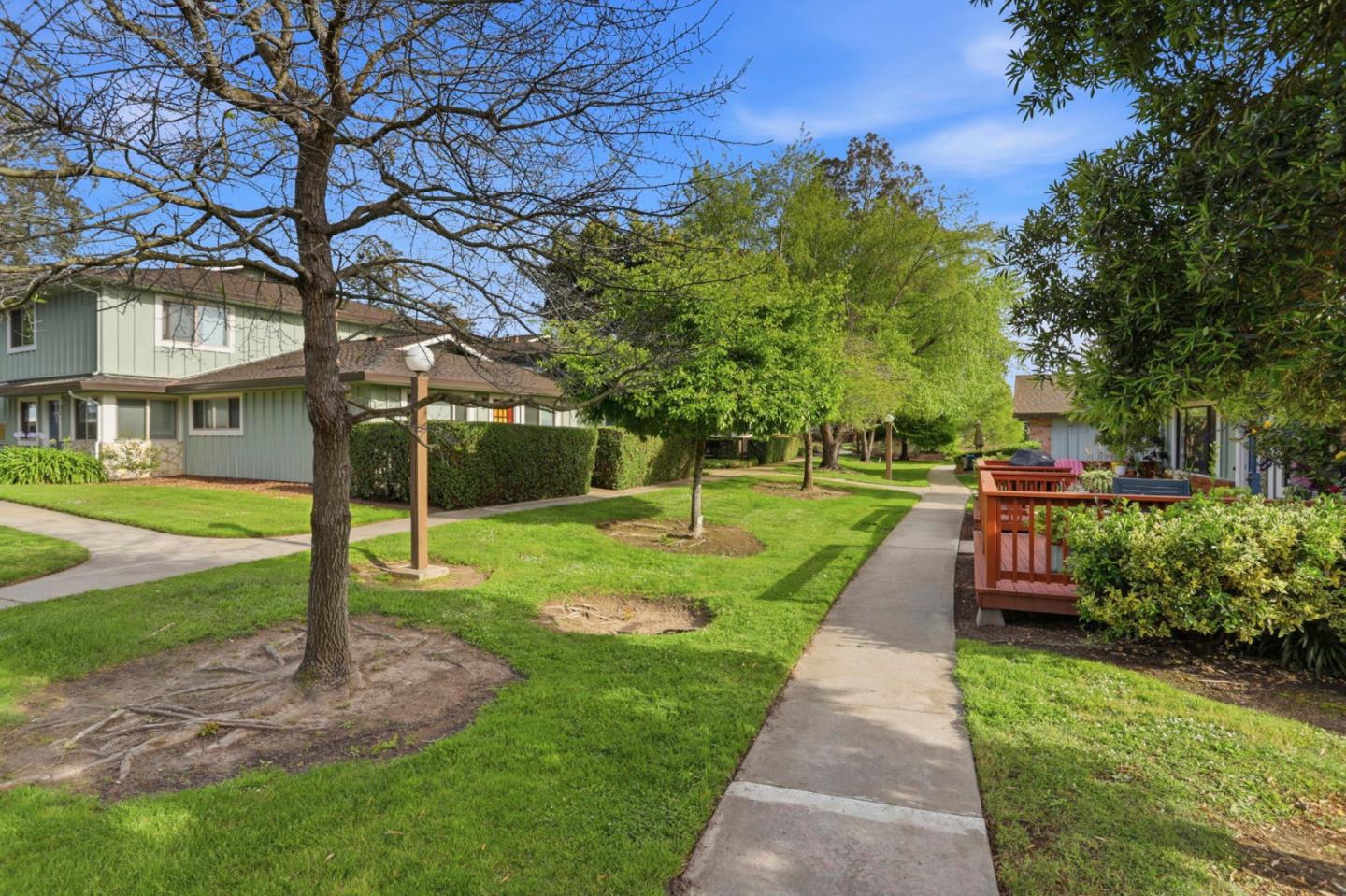 Detail Gallery Image 28 of 32 For 922 Ponselle Ln #1,  Capitola,  CA 95010 - 2 Beds | 1 Baths