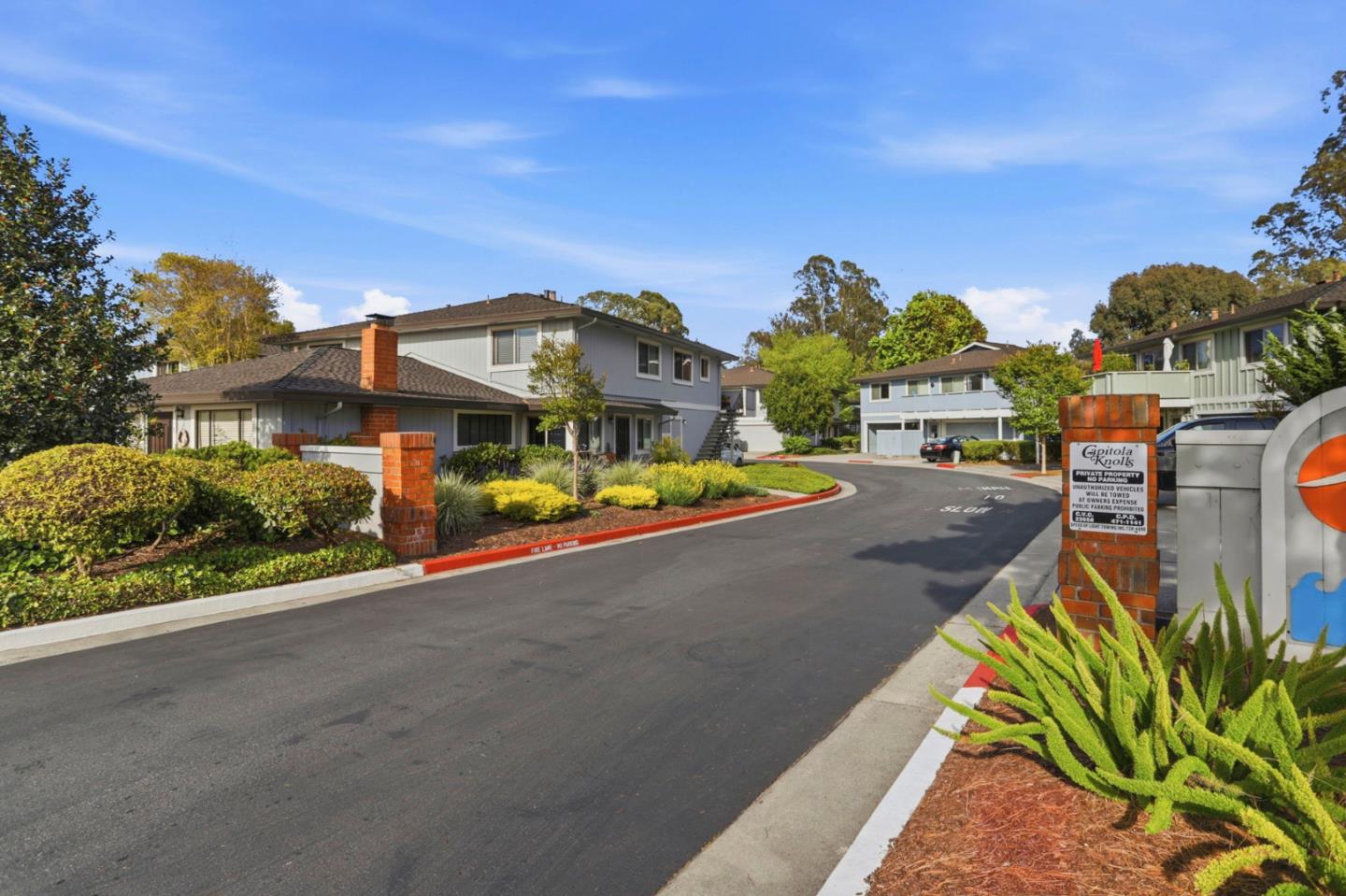 Detail Gallery Image 30 of 32 For 922 Ponselle Ln #1,  Capitola,  CA 95010 - 2 Beds | 1 Baths