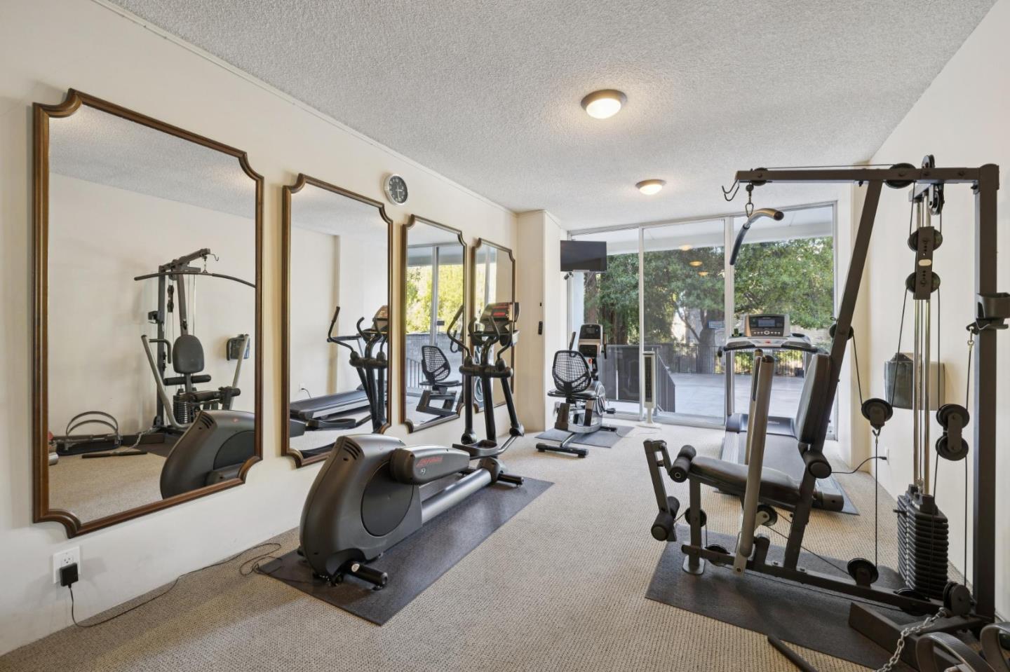 Photo #27: ML82042104 Listing: Photo #27