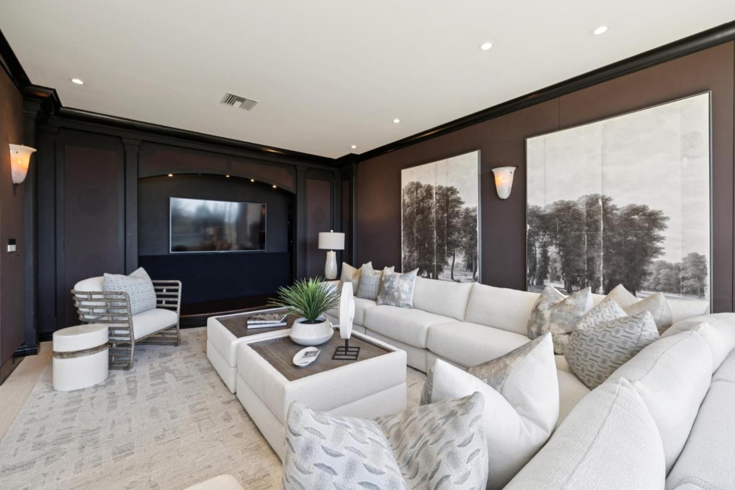 Photo #4: ML82042104 Listing: Photo #4