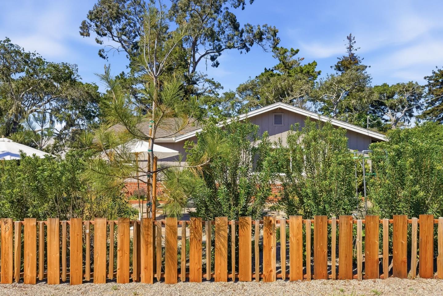 Detail Gallery Image 25 of 44 For 771 Seacliff Dr, Aptos,  CA 95003 - 2 Beds | 1/1 Baths