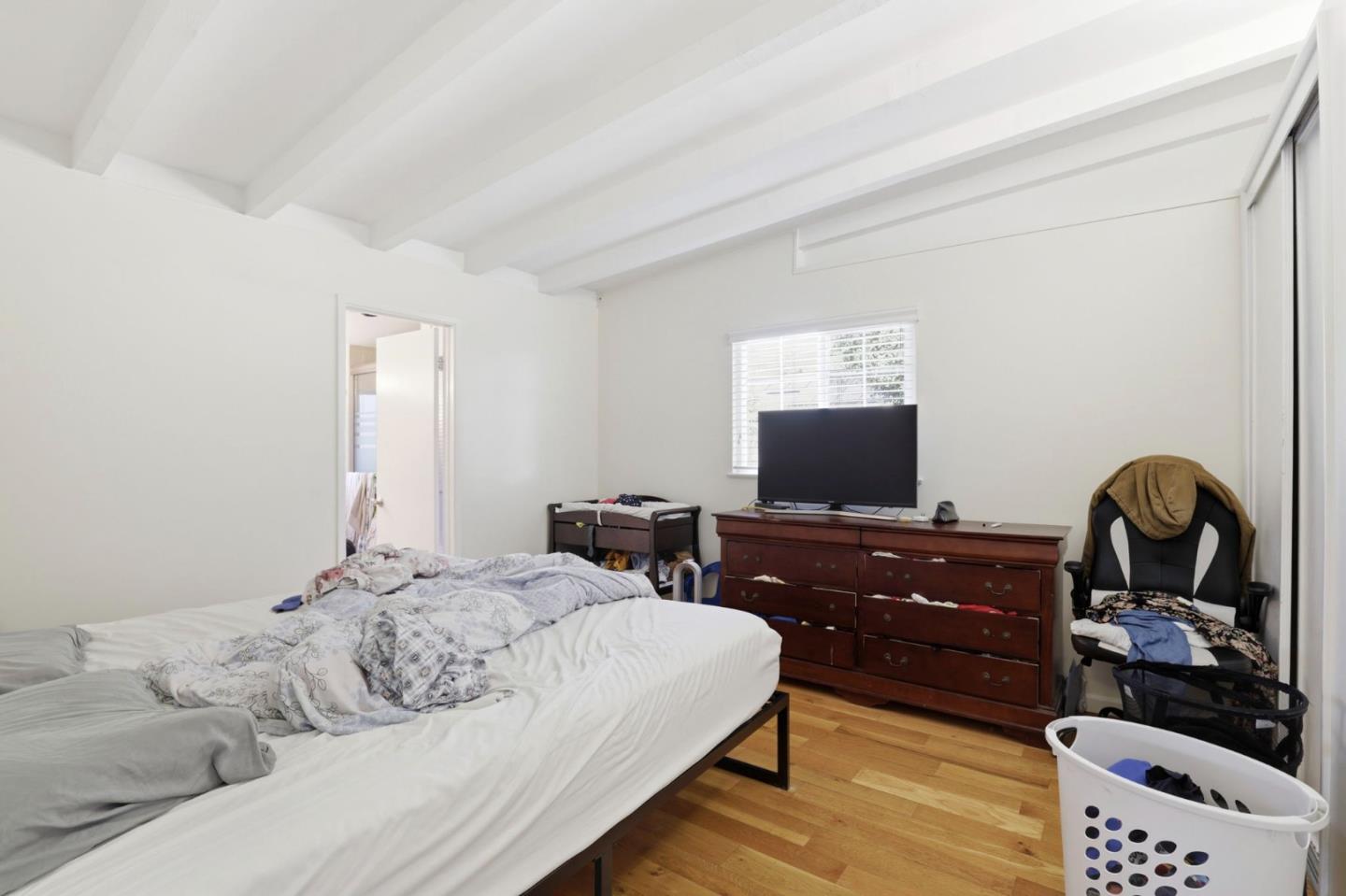 Detail Gallery Image 12 of 31 For 13345 Ronnie Way, Saratoga,  CA 95070 - 3 Beds | 2 Baths