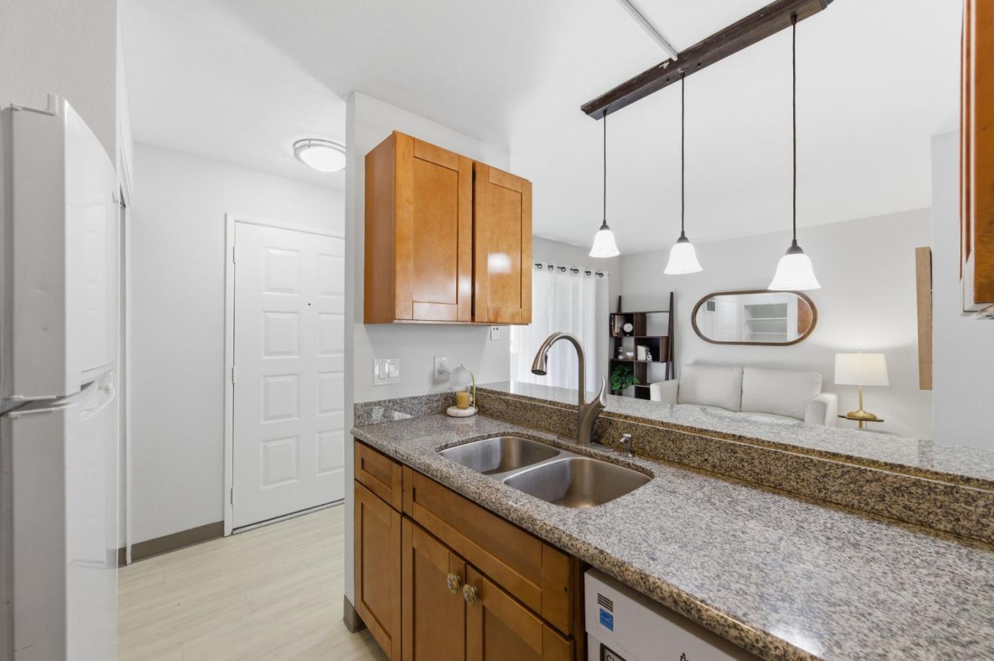 Photo #11: ML82042108 Listing: Photo #11