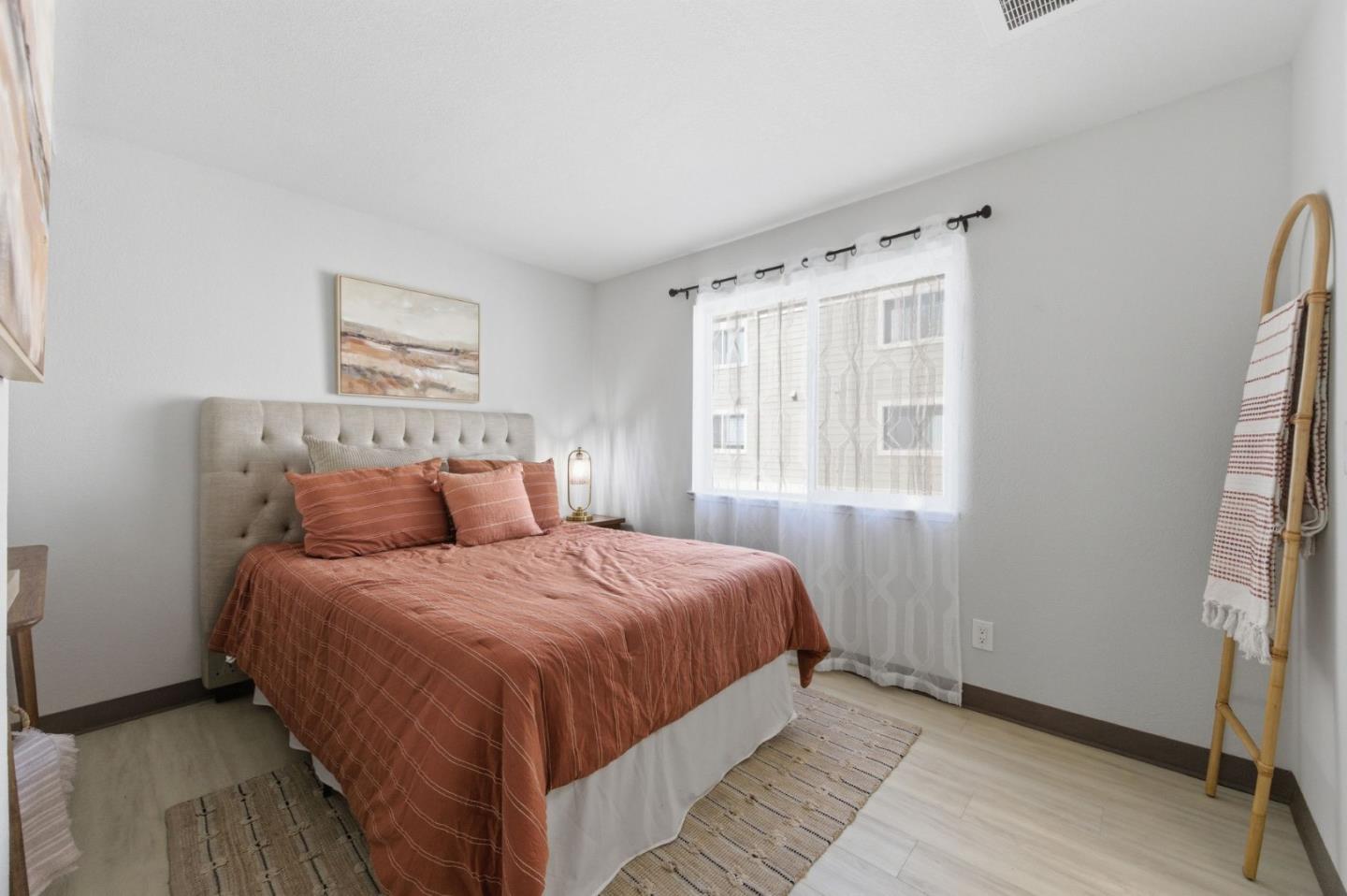 Photo #13: ML82042108 Listing: Photo #13