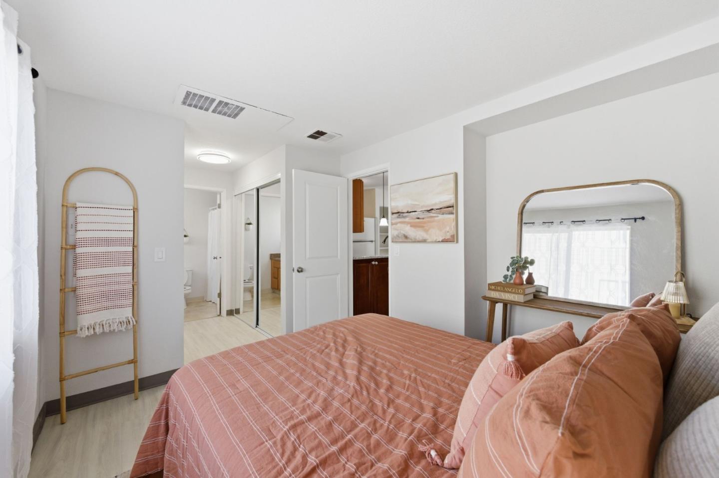 Photo #14: ML82042108 Listing: Photo #14