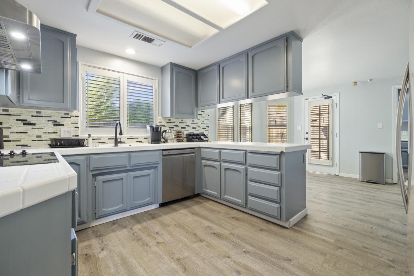 Detail Gallery Image 10 of 40 For 2604 Snyder Ave, Modesto,  CA 95356 - 3 Beds | 2 Baths