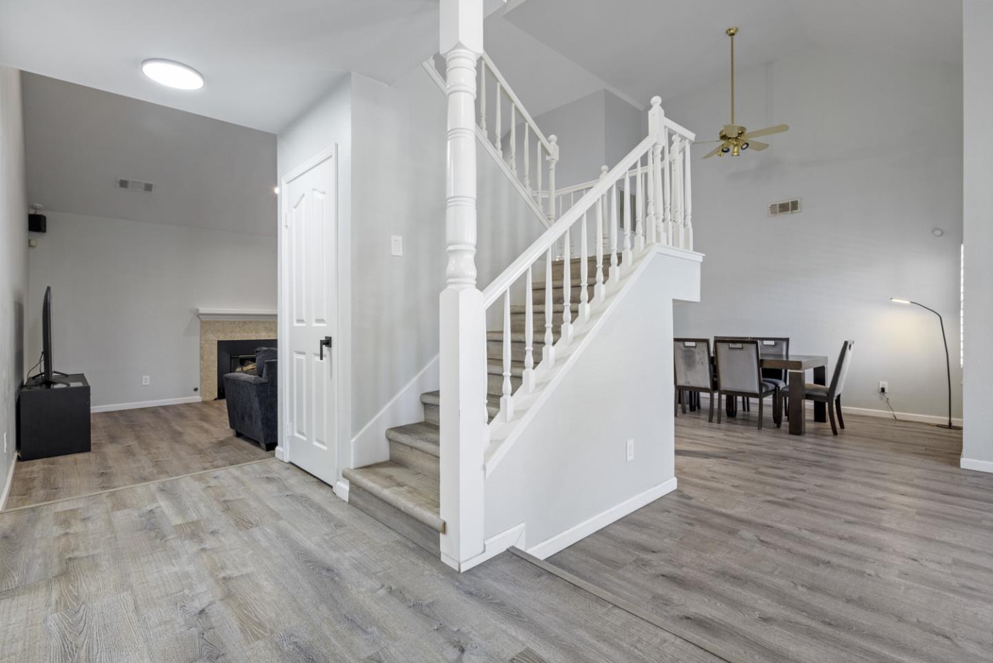 Detail Gallery Image 16 of 40 For 2604 Snyder Ave, Modesto,  CA 95356 - 3 Beds | 2 Baths