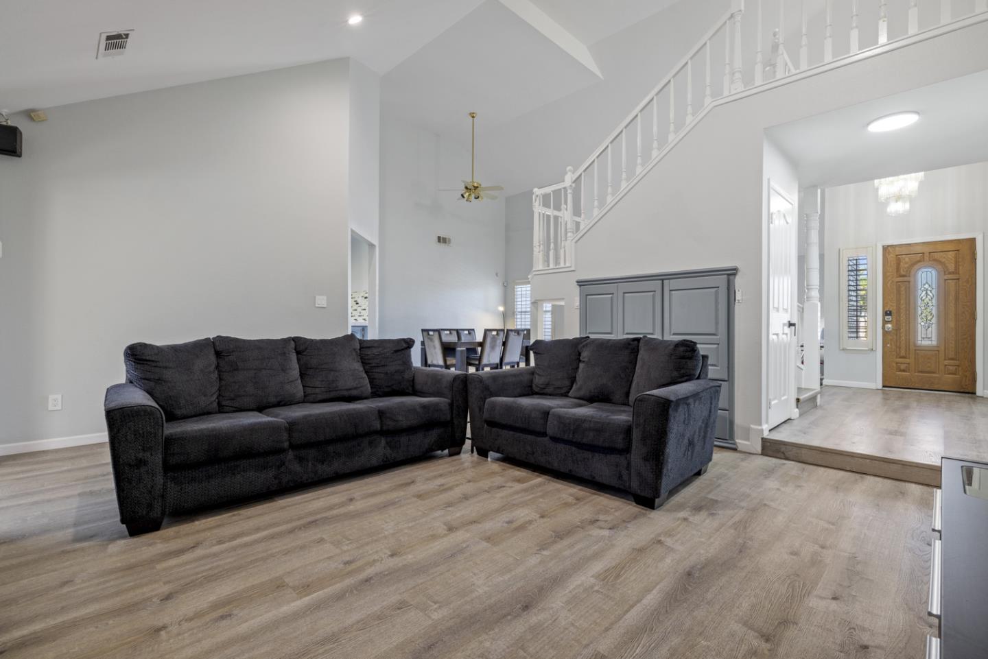 Detail Gallery Image 17 of 40 For 2604 Snyder Ave, Modesto,  CA 95356 - 3 Beds | 2 Baths