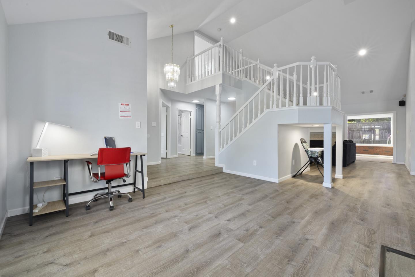 Detail Gallery Image 8 of 40 For 2604 Snyder Ave, Modesto,  CA 95356 - 3 Beds | 2 Baths