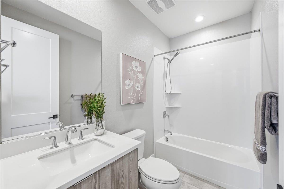 Photo #18: ML82042112 Listing: Photo #18