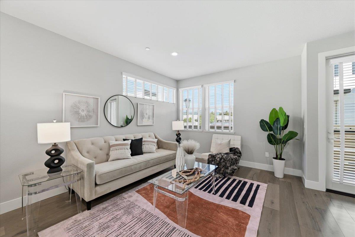 Photo #4: ML82042112 Listing: Photo #4