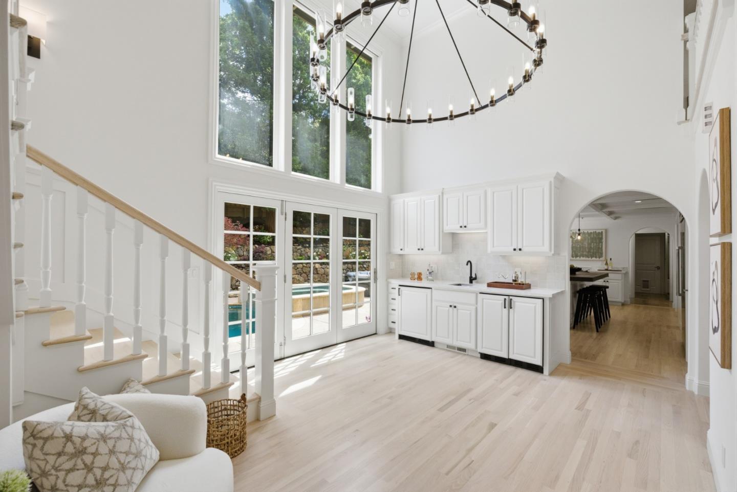 Detail Gallery Image 42 of 91 For 207 Edgehill Dr, San Carlos,  CA 94070 - 5 Beds | 3/1 Baths