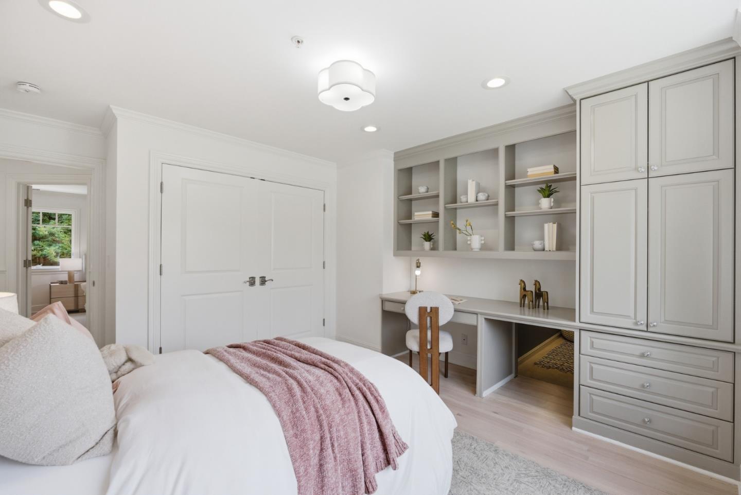 Detail Gallery Image 55 of 91 For 207 Edgehill Dr, San Carlos,  CA 94070 - 5 Beds | 3/1 Baths