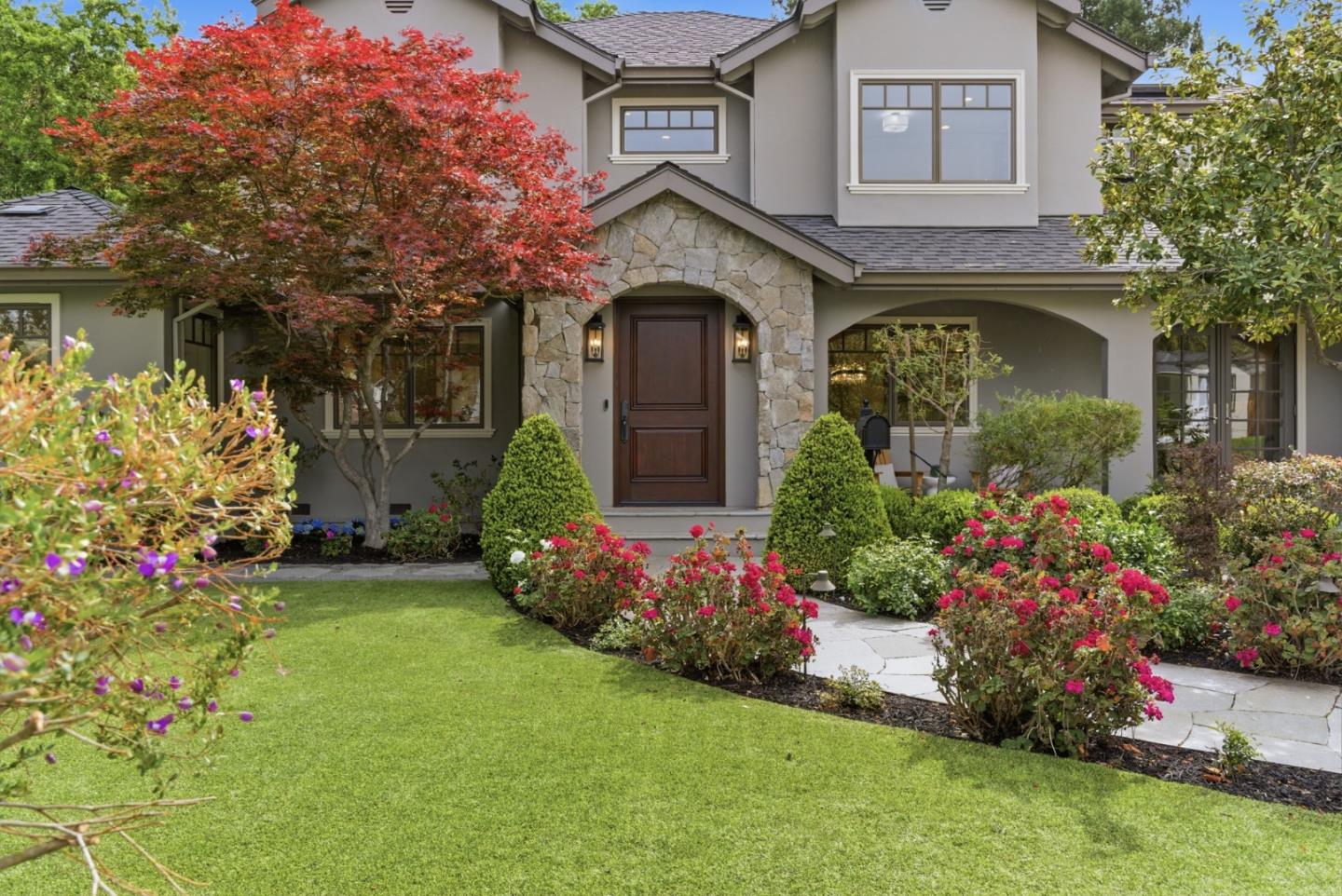 Detail Gallery Image 82 of 91 For 207 Edgehill Dr, San Carlos,  CA 94070 - 5 Beds | 3/1 Baths