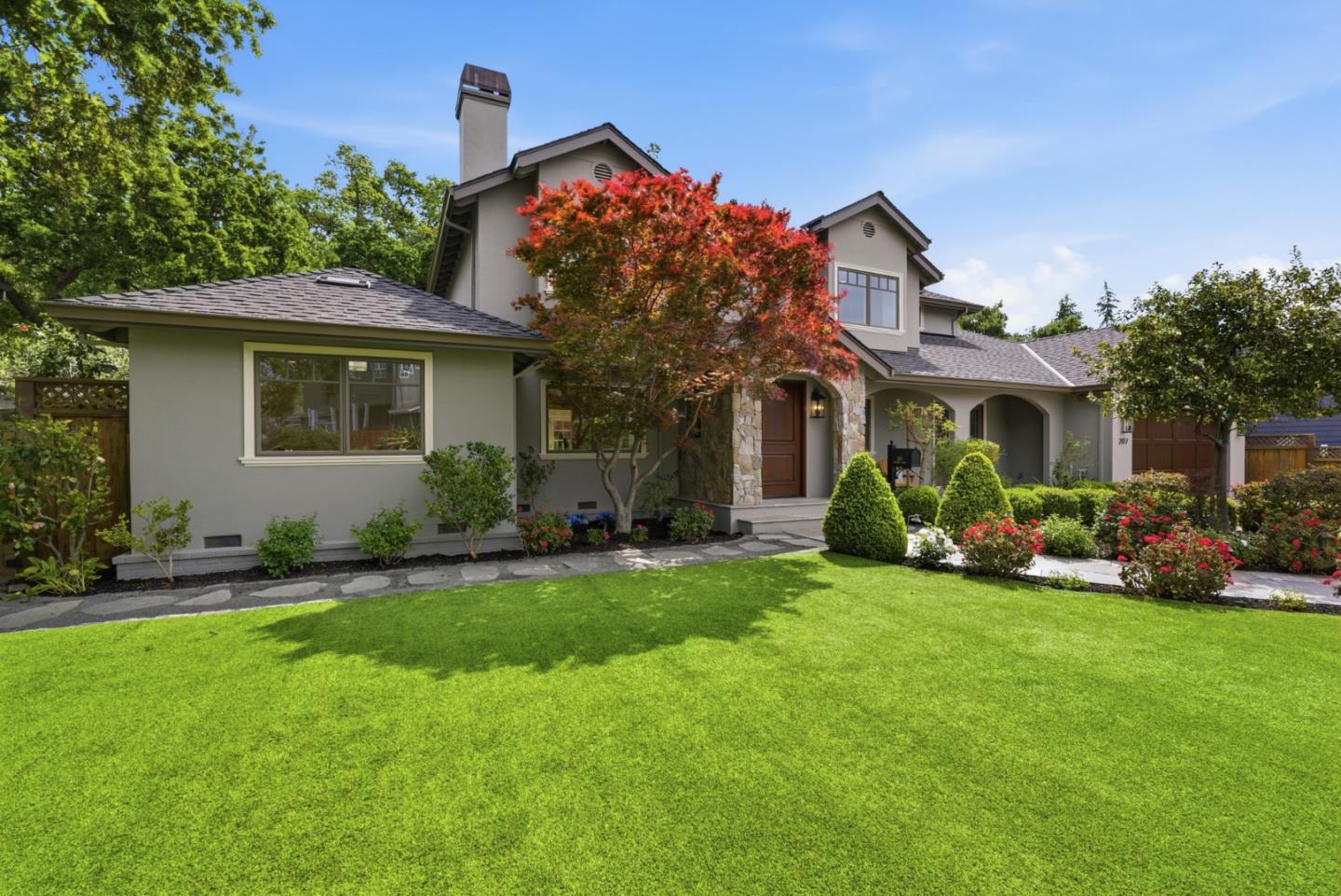 Detail Gallery Image 84 of 91 For 207 Edgehill Dr, San Carlos,  CA 94070 - 5 Beds | 3/1 Baths