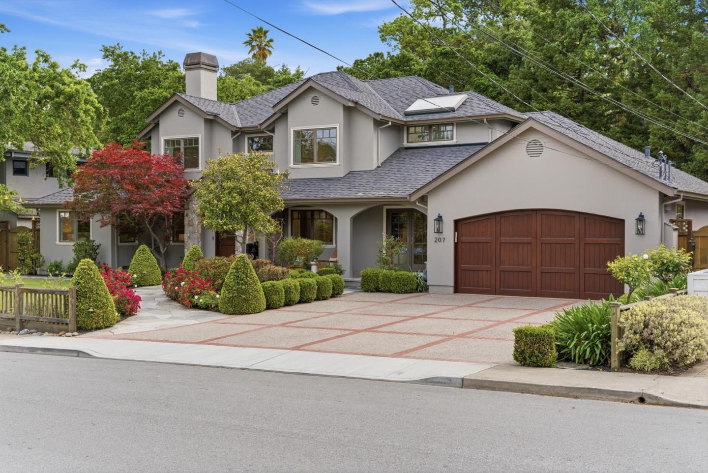 Detail Gallery Image 89 of 91 For 207 Edgehill Dr, San Carlos,  CA 94070 - 5 Beds | 3/1 Baths