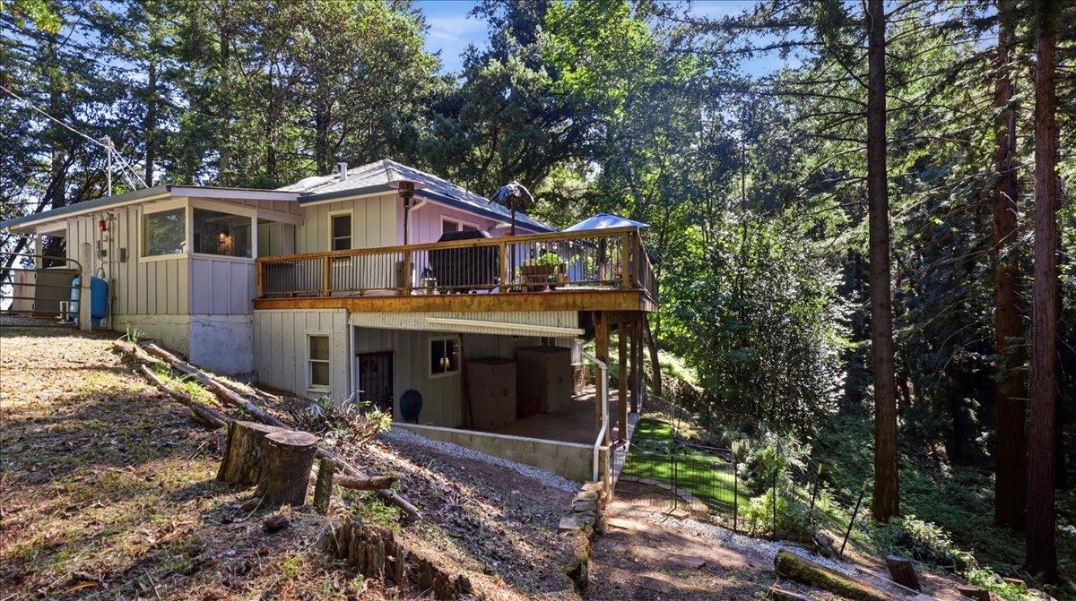 Detail Gallery Image 12 of 18 For 19730 Black Rd, Los Gatos,  CA 95033 - 4 Beds | 2 Baths