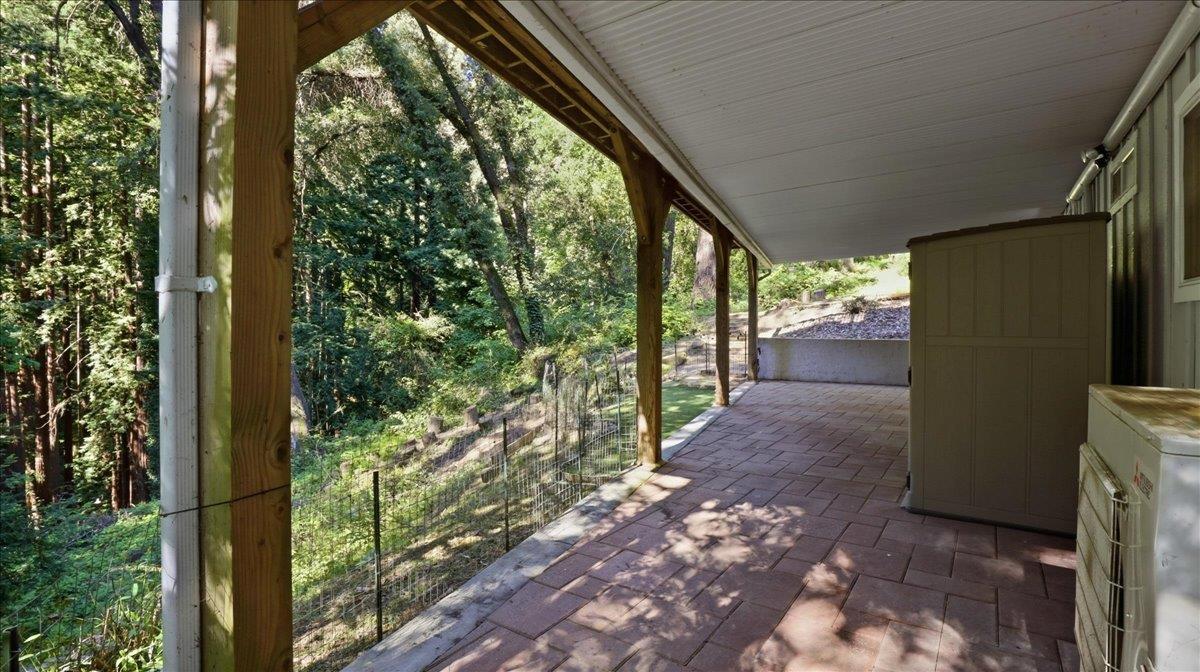 Detail Gallery Image 13 of 18 For 19730 Black Rd, Los Gatos,  CA 95033 - 4 Beds | 2 Baths