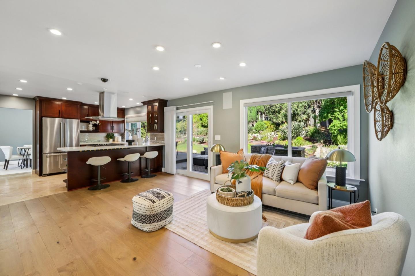 Detail Gallery Image 10 of 105 For 3161 Markwood Ct, San Jose,  CA 95148 - 5 Beds | 3 Baths