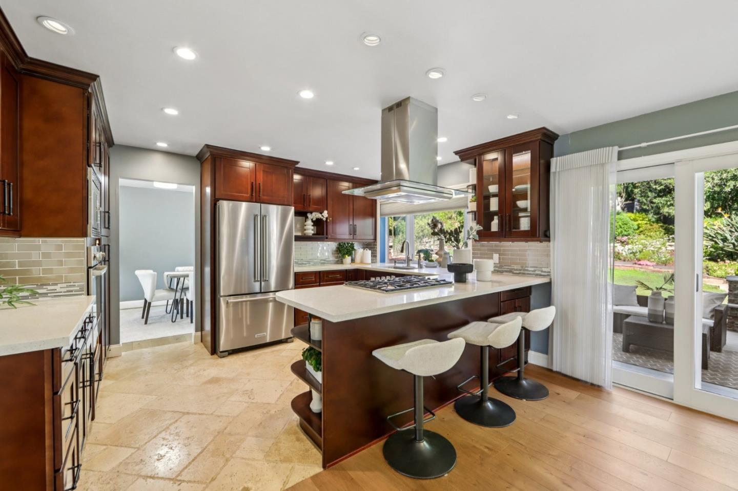 Detail Gallery Image 16 of 105 For 3161 Markwood Ct, San Jose,  CA 95148 - 5 Beds | 3 Baths