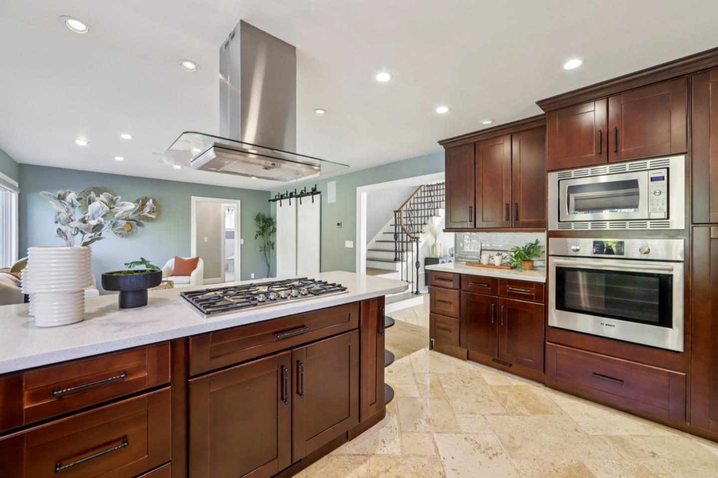 Detail Gallery Image 18 of 105 For 3161 Markwood Ct, San Jose,  CA 95148 - 5 Beds | 3 Baths