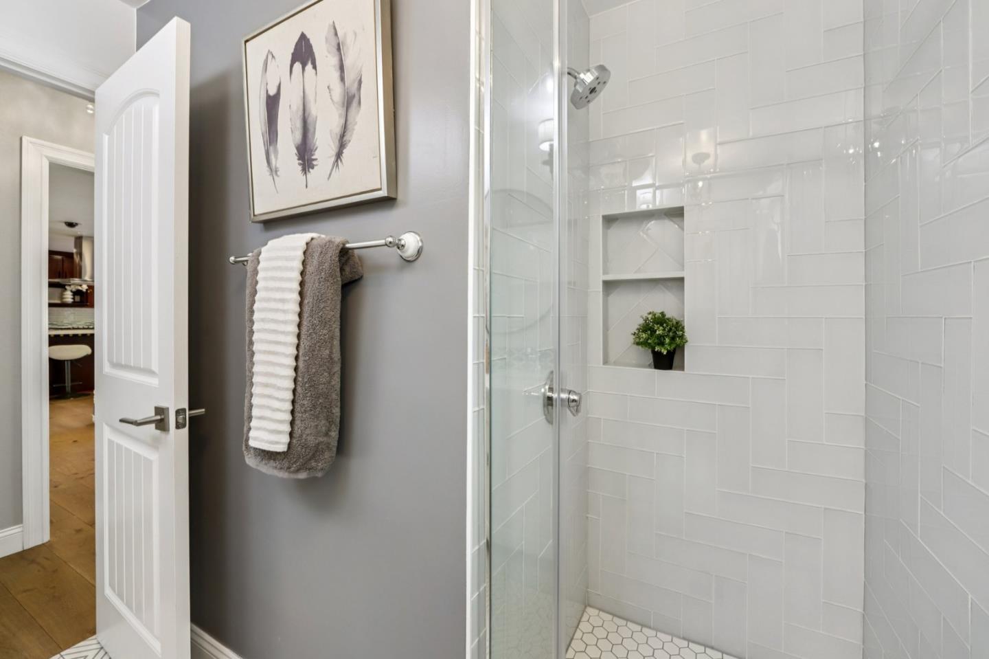 Detail Gallery Image 22 of 105 For 3161 Markwood Ct, San Jose,  CA 95148 - 5 Beds | 3 Baths