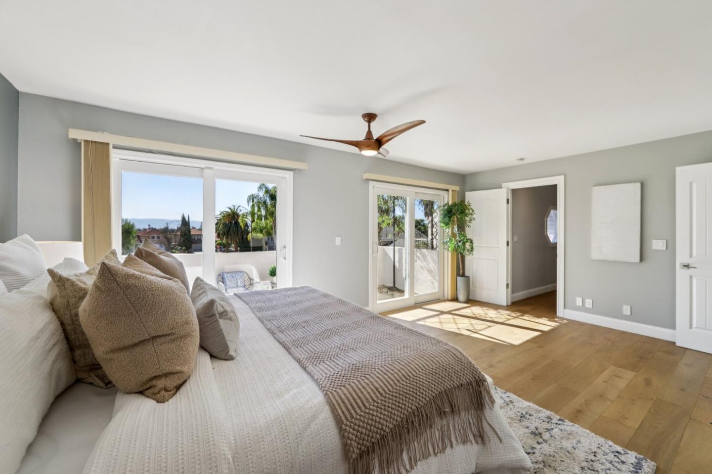 Detail Gallery Image 24 of 105 For 3161 Markwood Ct, San Jose,  CA 95148 - 5 Beds | 3 Baths