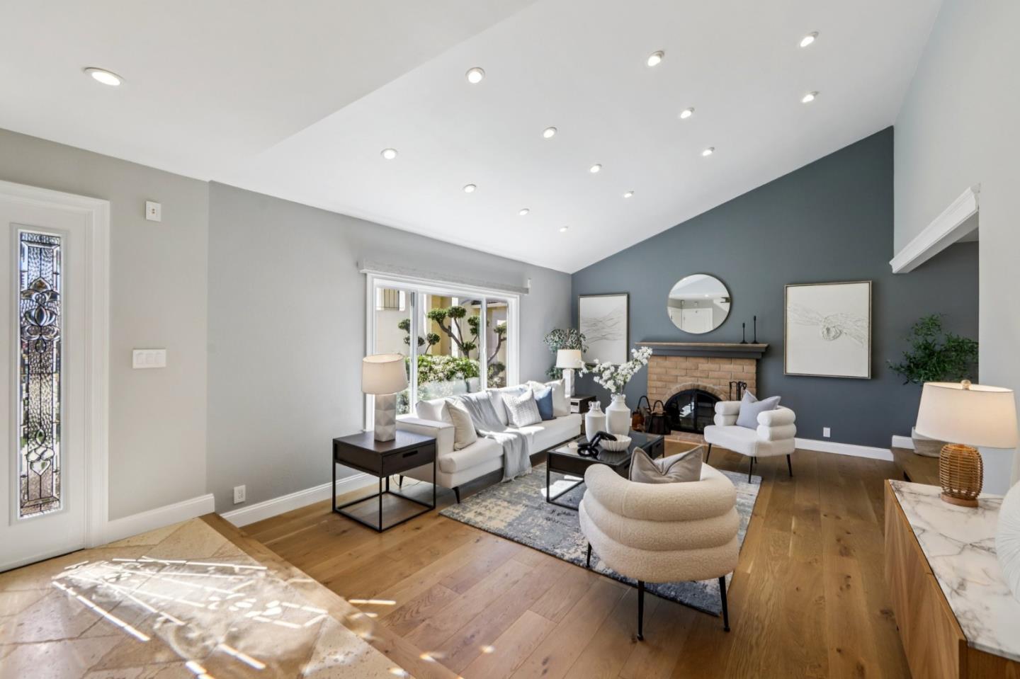 Detail Gallery Image 4 of 105 For 3161 Markwood Ct, San Jose,  CA 95148 - 5 Beds | 3 Baths